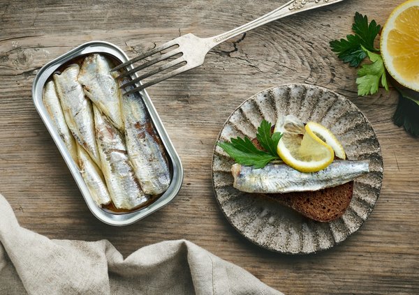 How to Perfect the Art of Grilled Sardines with a Parsley and Garlic Marinade?